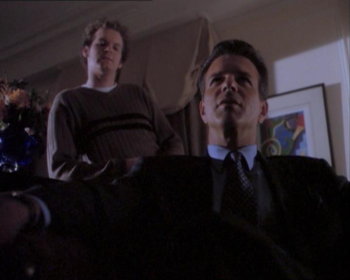 Charmed-Online_dot_net-1x03ThankYouForNotMorphing1898.jpg Charmed-Online_dot_net-1x03ThankYouForNotMorphing1898.jpg