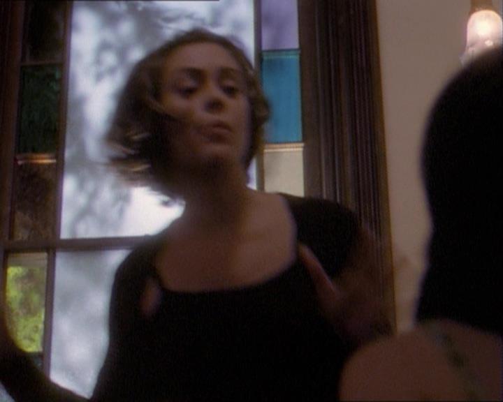 Charmed-Online_dot_net-1x03ThankYouForNotMorphing2072.jpg