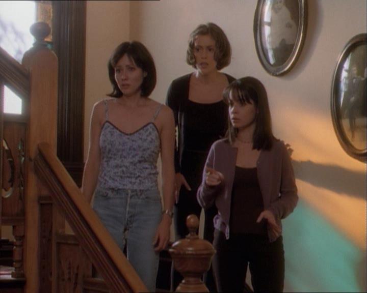 Charmed-Online_dot_net-1x03ThankYouForNotMorphing2141.jpg