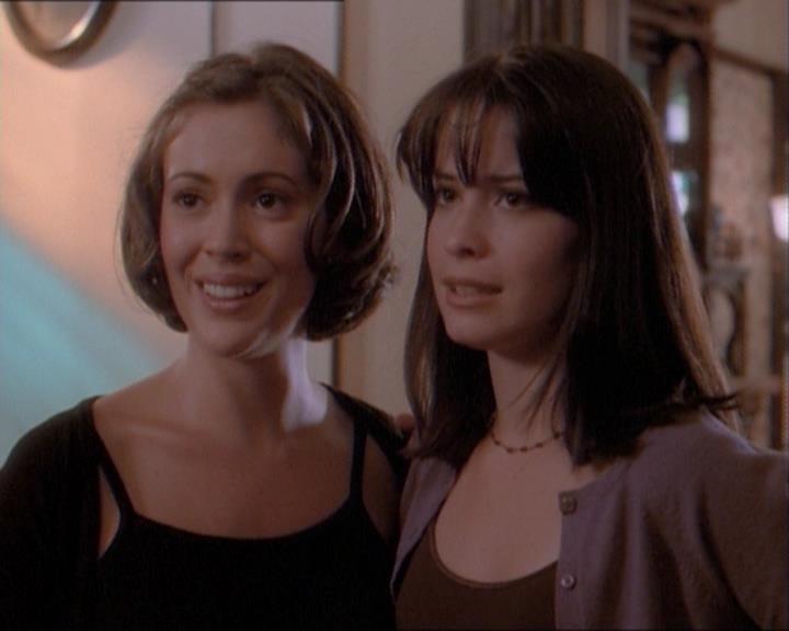 Charmed-Online_dot_net-1x03ThankYouForNotMorphing2235.jpg