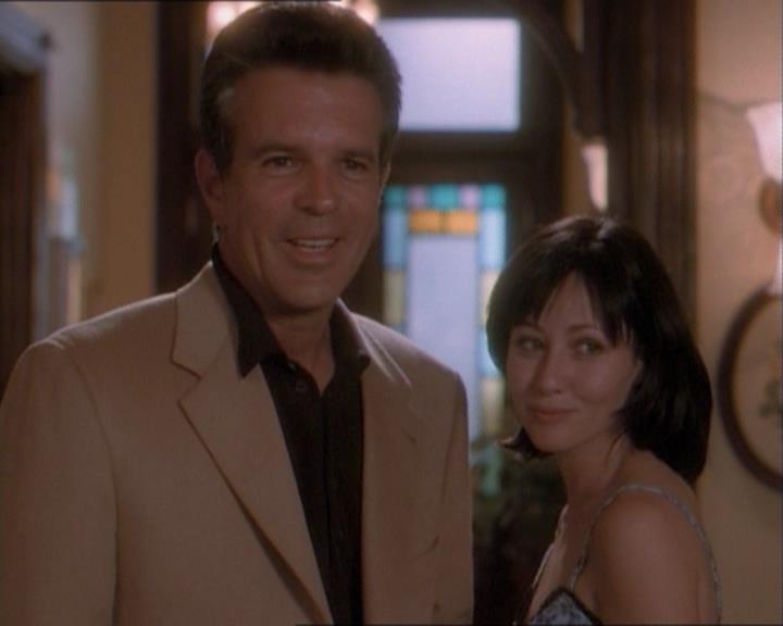 Charmed-Online_dot_net-1x03ThankYouForNotMorphing2245.jpg