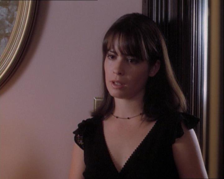 Charmed-Online_dot_net-1x03ThankYouForNotMorphing2282.jpg