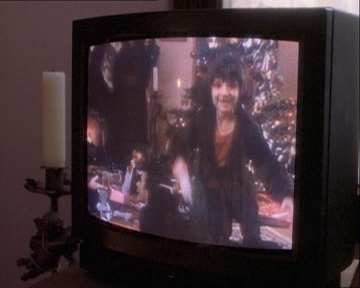 Charmed-Online_dot_net-1x03ThankYouForNotMorphing2372.jpg