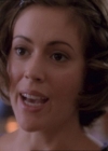 Charmed-Online_dot_net-1x03ThankYouForNotMorphing0743.jpg