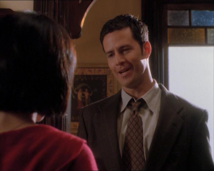 Charmed-Online_dot_net-1x04DeadManDating0037.jpg