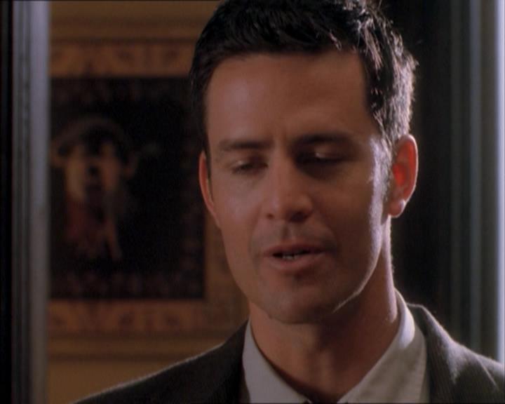 Charmed-Online_dot_net-1x04DeadManDating0055.jpg