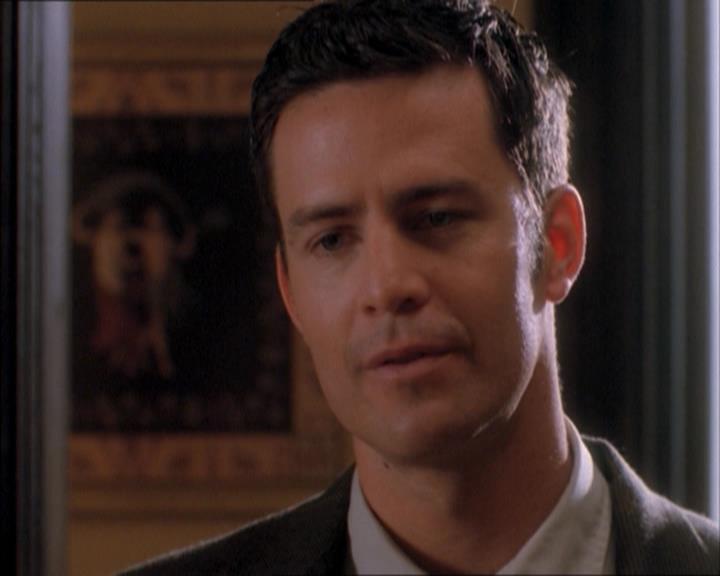 Charmed-Online_dot_net-1x04DeadManDating0056.jpg