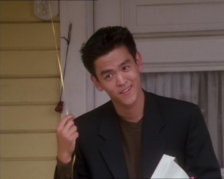 Charmed-Online_dot_net-1x04DeadManDating0111.jpg