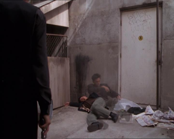 Charmed-Online_dot_net-1x04DeadManDating0167.jpg