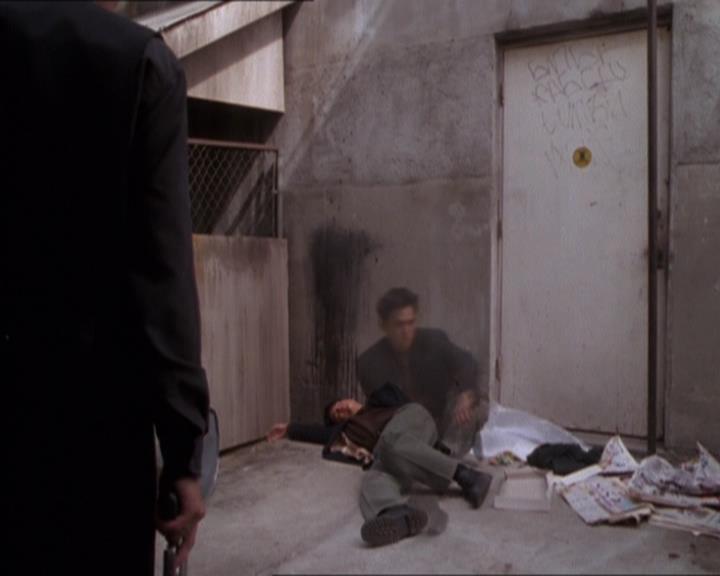 Charmed-Online_dot_net-1x04DeadManDating0168.jpg