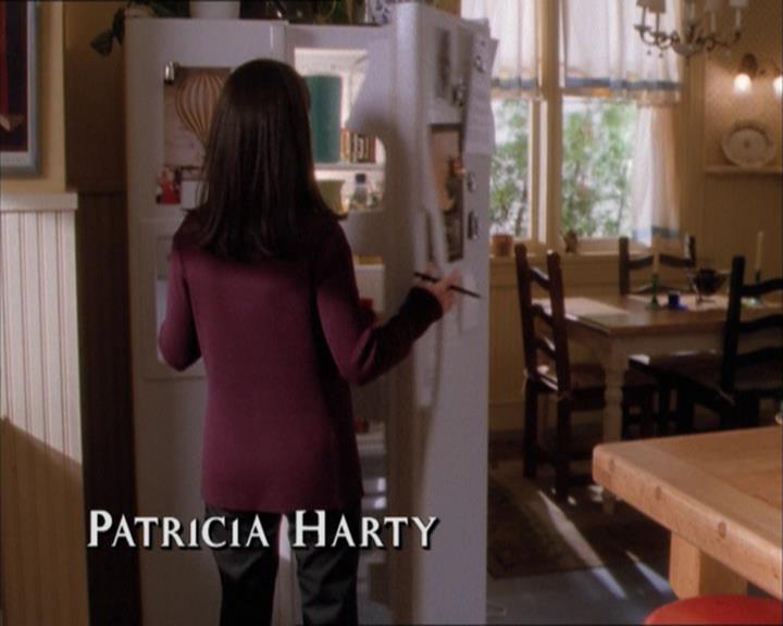 Charmed-Online_dot_net-1x04DeadManDating0265.jpg