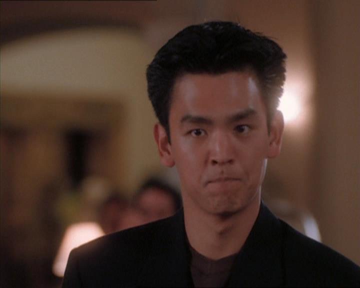 Charmed-Online_dot_net-1x04DeadManDating0610.jpg