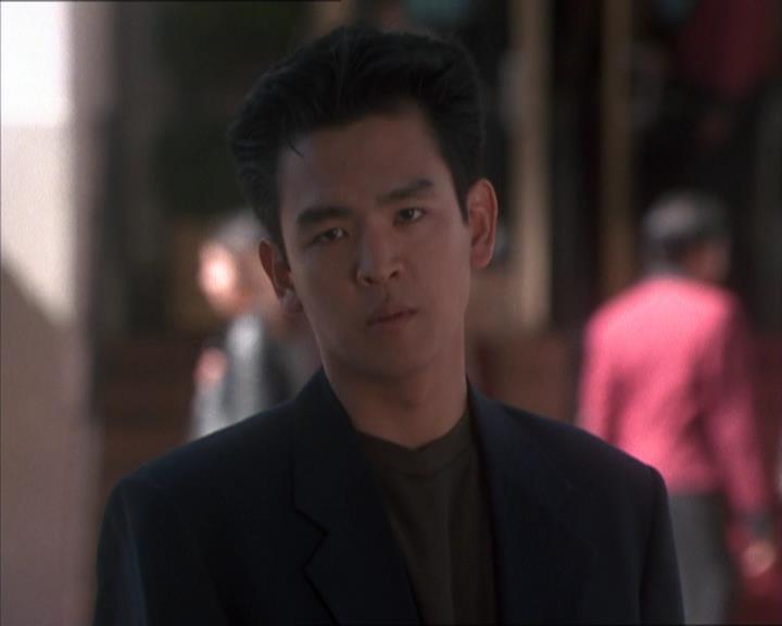 Charmed-Online_dot_net-1x04DeadManDating0654.jpg