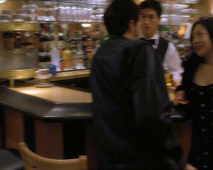 Charmed-Online_dot_net-1x04DeadManDating0671.jpg