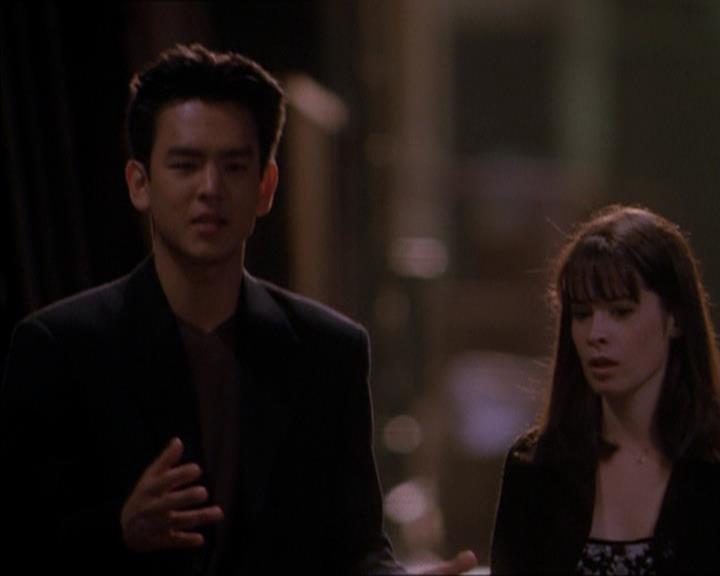 Charmed-Online_dot_net-1x04DeadManDating0745.jpg