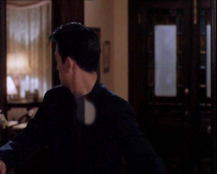 Charmed-Online_dot_net-1x04DeadManDating0853.jpg