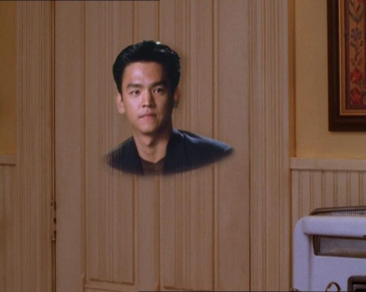 Charmed-Online_dot_net-1x04DeadManDating0941.jpg