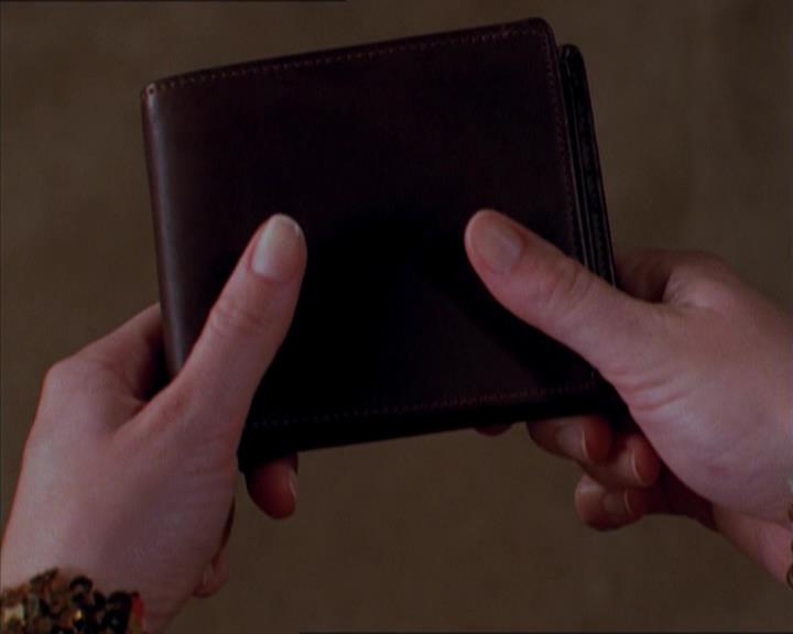 Charmed-Online_dot_net-1x04DeadManDating1000.jpg