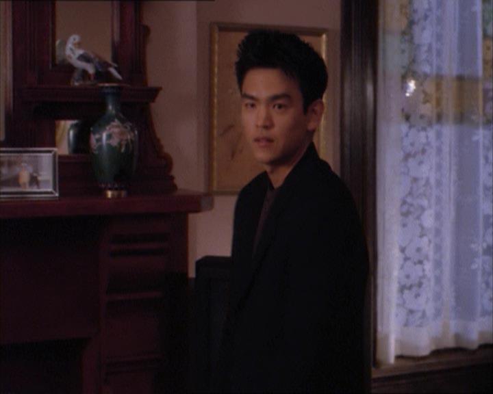 Charmed-Online_dot_net-1x04DeadManDating1030.jpg