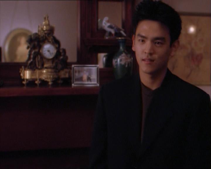 Charmed-Online_dot_net-1x04DeadManDating1032.jpg
