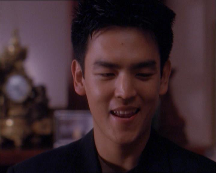 Charmed-Online_dot_net-1x04DeadManDating1061.jpg