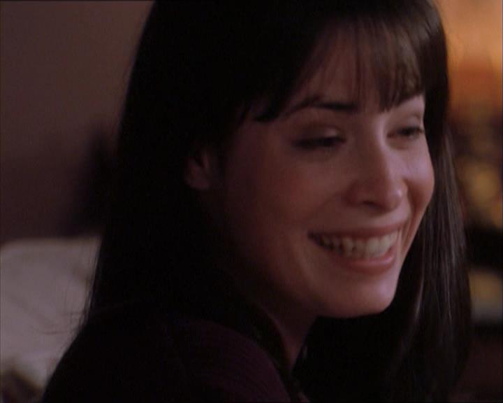 Charmed-Online_dot_net-1x04DeadManDating1121.jpg