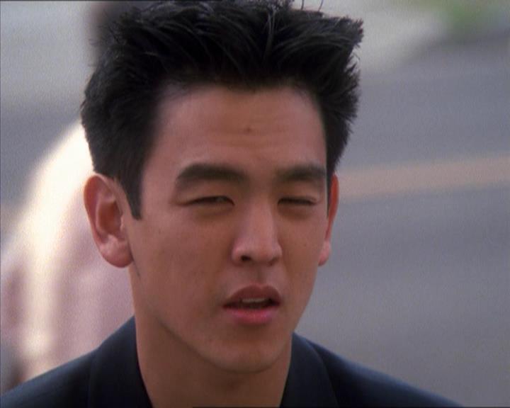 Charmed-Online_dot_net-1x04DeadManDating1285.jpg