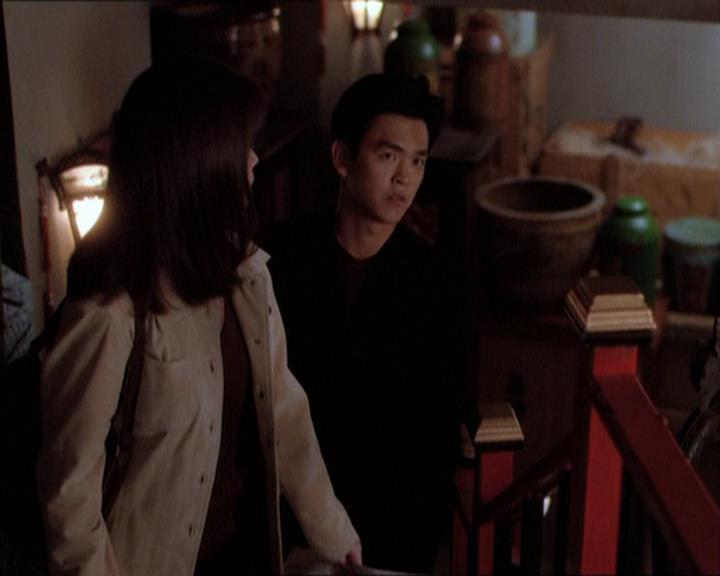 Charmed-Online_dot_net-1x04DeadManDating1544.jpg