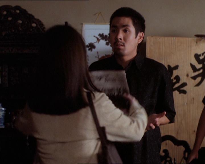 Charmed-Online_dot_net-1x04DeadManDating1561.jpg