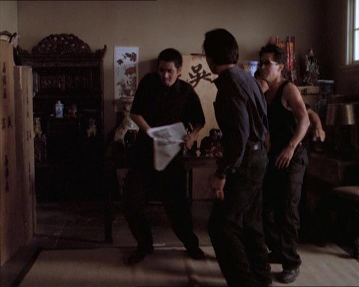 Charmed-Online_dot_net-1x04DeadManDating1573.jpg