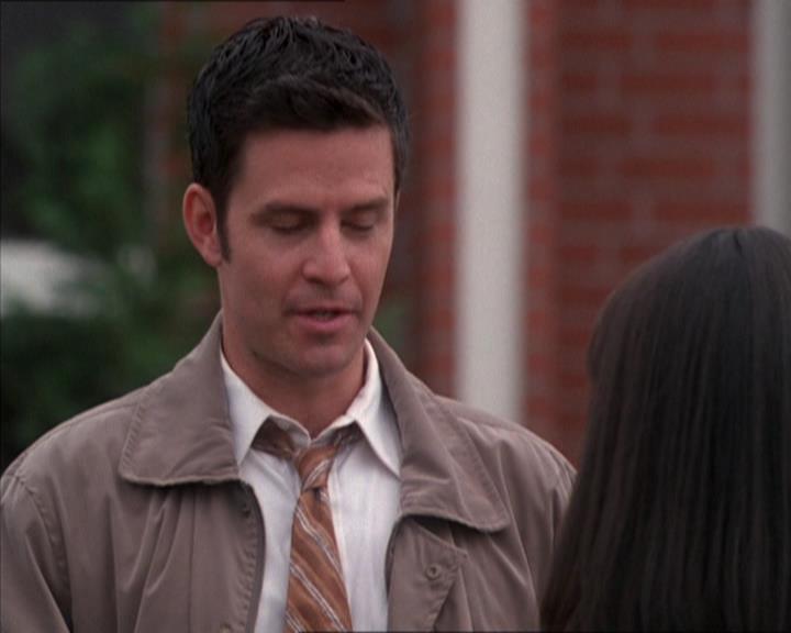 Charmed-Online_dot_net-1x04DeadManDating1674.jpg