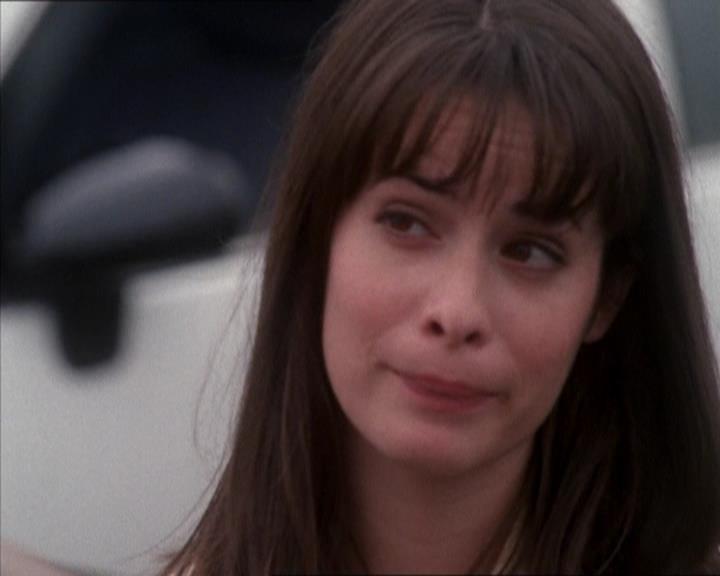 Charmed-Online_dot_net-1x04DeadManDating1680.jpg