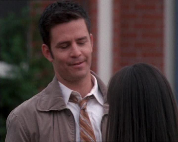 Charmed-Online_dot_net-1x04DeadManDating1696.jpg