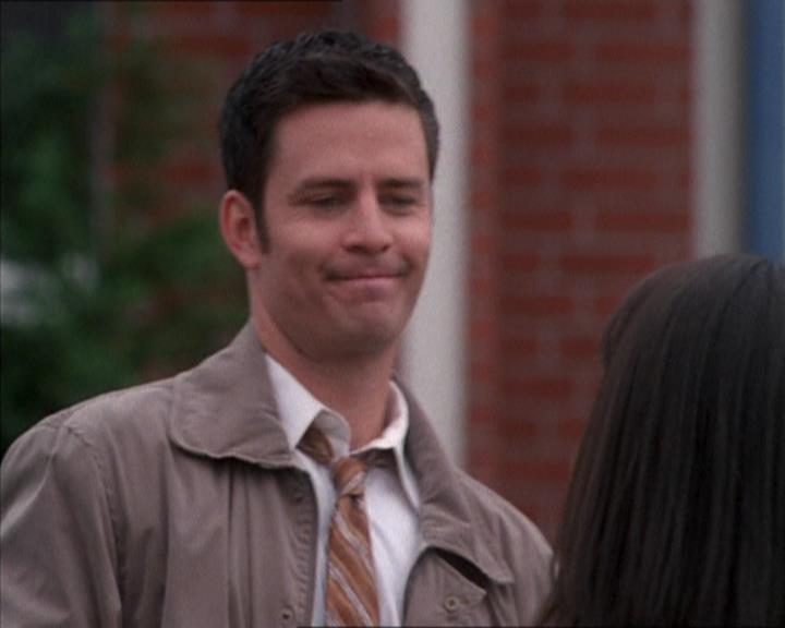 Charmed-Online_dot_net-1x04DeadManDating1697.jpg