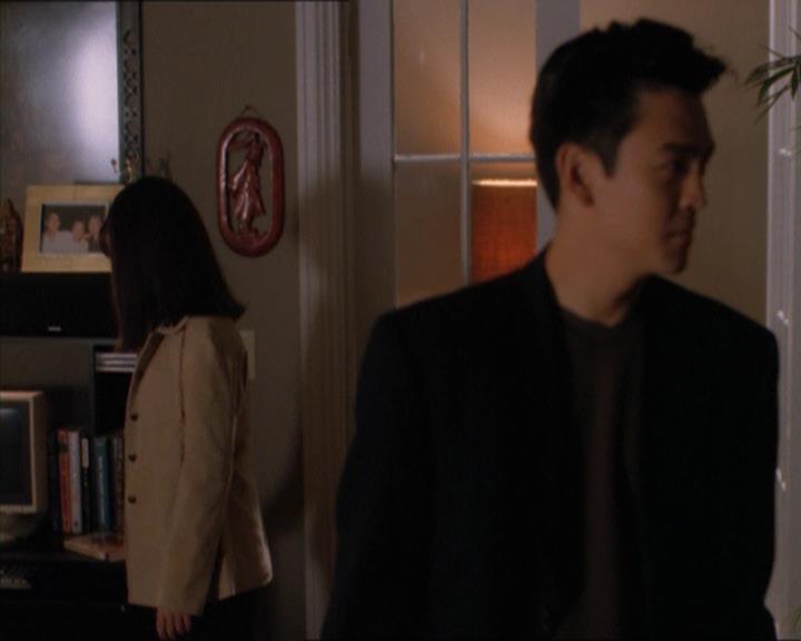 Charmed-Online_dot_net-1x04DeadManDating1785.jpg Charmed-Online_dot_net-1x04DeadManDating1785.jpg