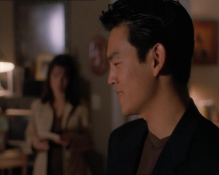 Charmed-Online_dot_net-1x04DeadManDating1789.jpg
