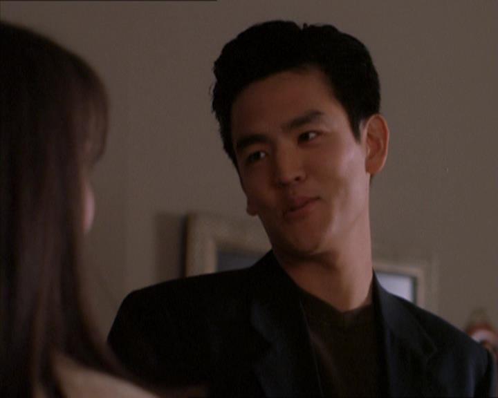 Charmed-Online_dot_net-1x04DeadManDating1812.jpg