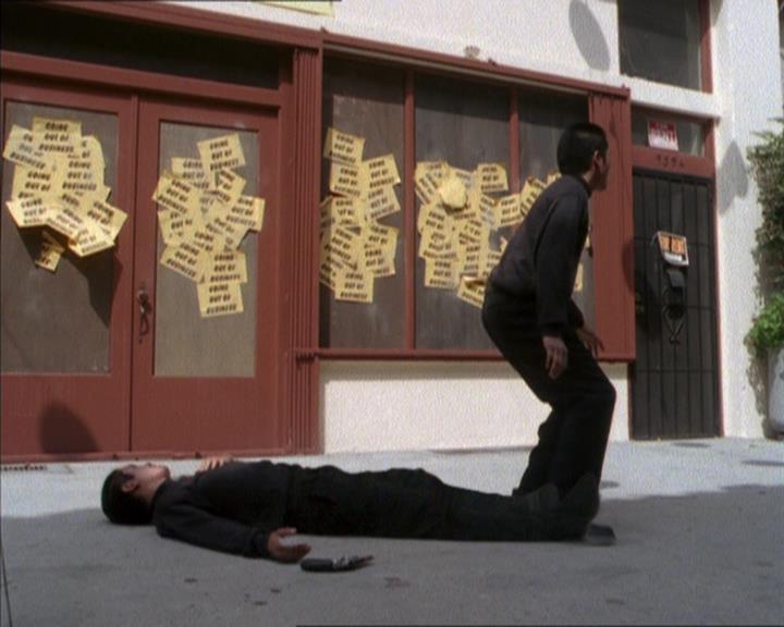 Charmed-Online_dot_net-1x04DeadManDating2173.jpg