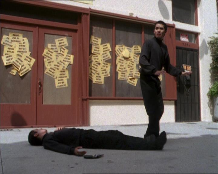 Charmed-Online_dot_net-1x04DeadManDating2175.jpg