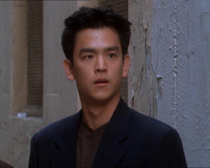 Charmed-Online_dot_net-1x04DeadManDating2201.jpg