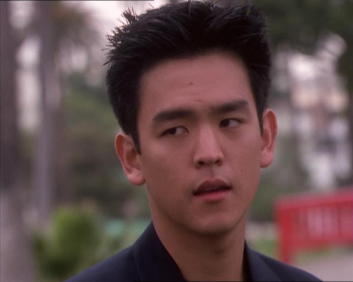 Charmed-Online_dot_net-1x04DeadManDating2339.jpg