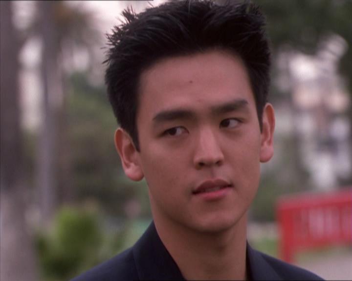 Charmed-Online_dot_net-1x04DeadManDating2340.jpg
