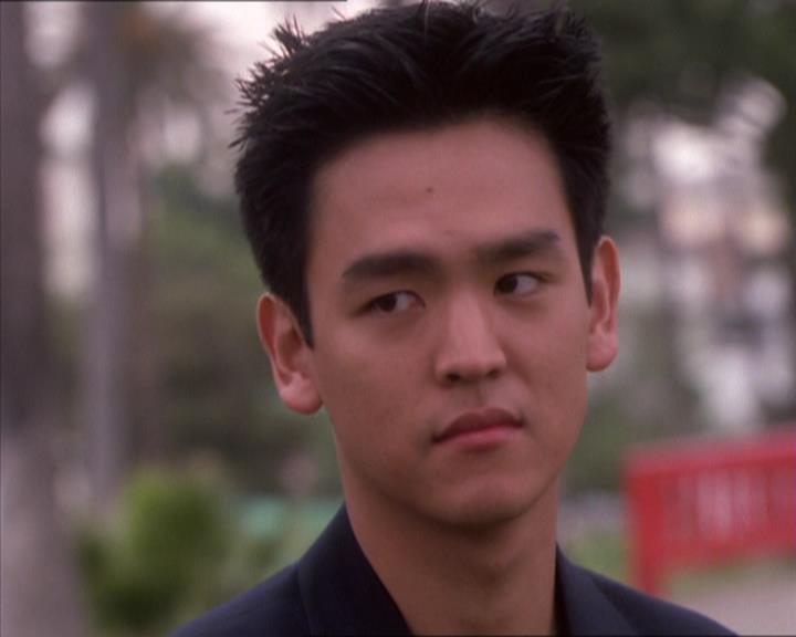 Charmed-Online_dot_net-1x04DeadManDating2341.jpg