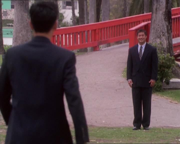 Charmed-Online_dot_net-1x04DeadManDating2352.jpg