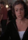 Charmed-Online_dot_net-1x04DeadManDating1745.jpg