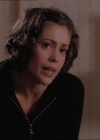 Charmed-Online_dot_net-1x04DeadManDating1930.jpg