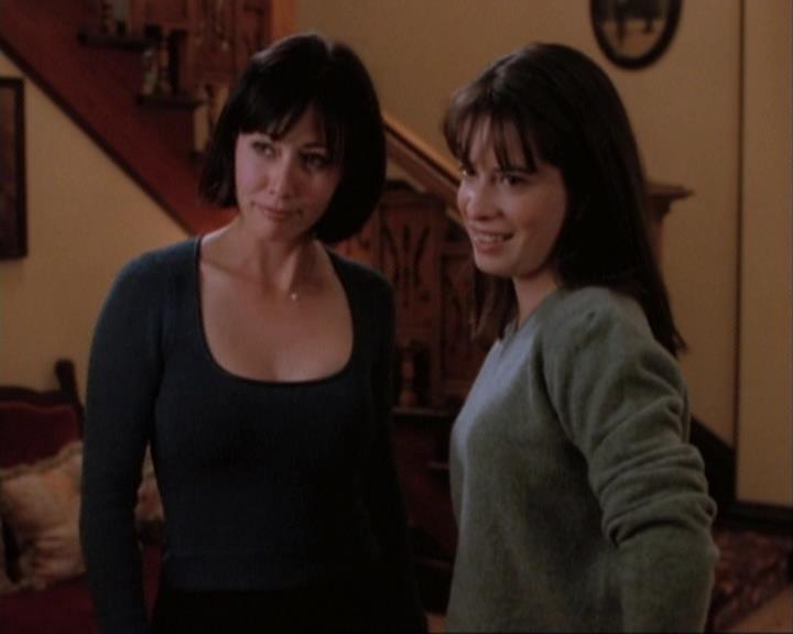 Charmed-Online-dot-net_105DreamSorcerer0815.jpg