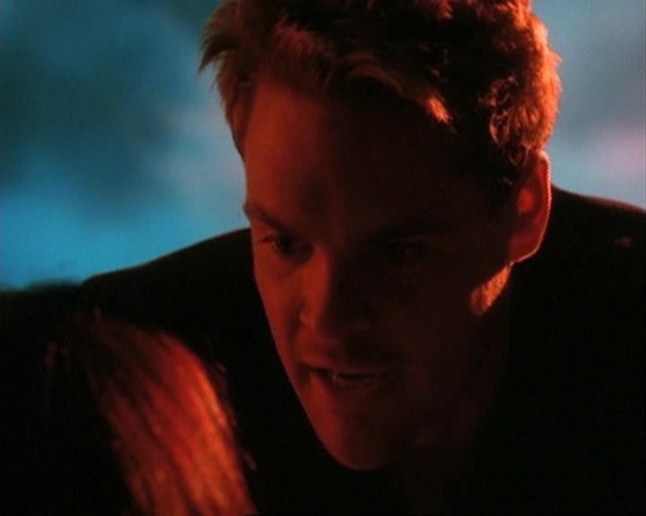 Charmed-Online-dot-net_105DreamSorcerer1576.jpg