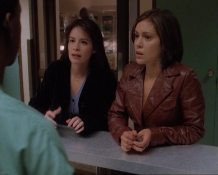 Charmed-Online-dot-net_105DreamSorcerer2104.jpg