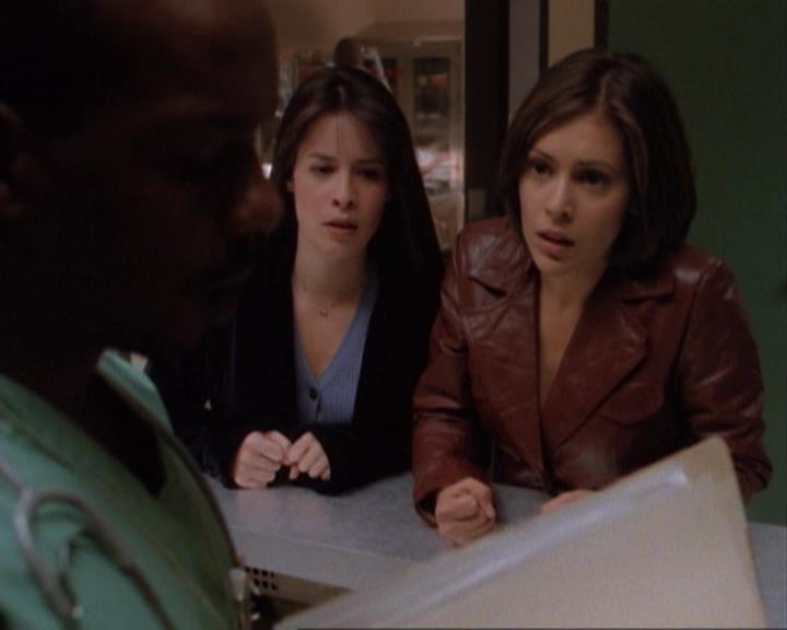 Charmed-Online-dot-net_105DreamSorcerer2111.jpg